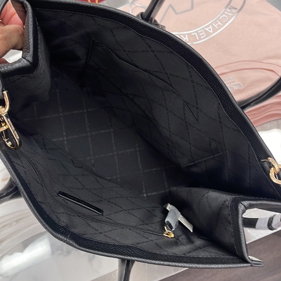 Michael Kors Medium Mirella 35S2G7ZT7L Tote Bag In Black NWT - Picture 15 of 16